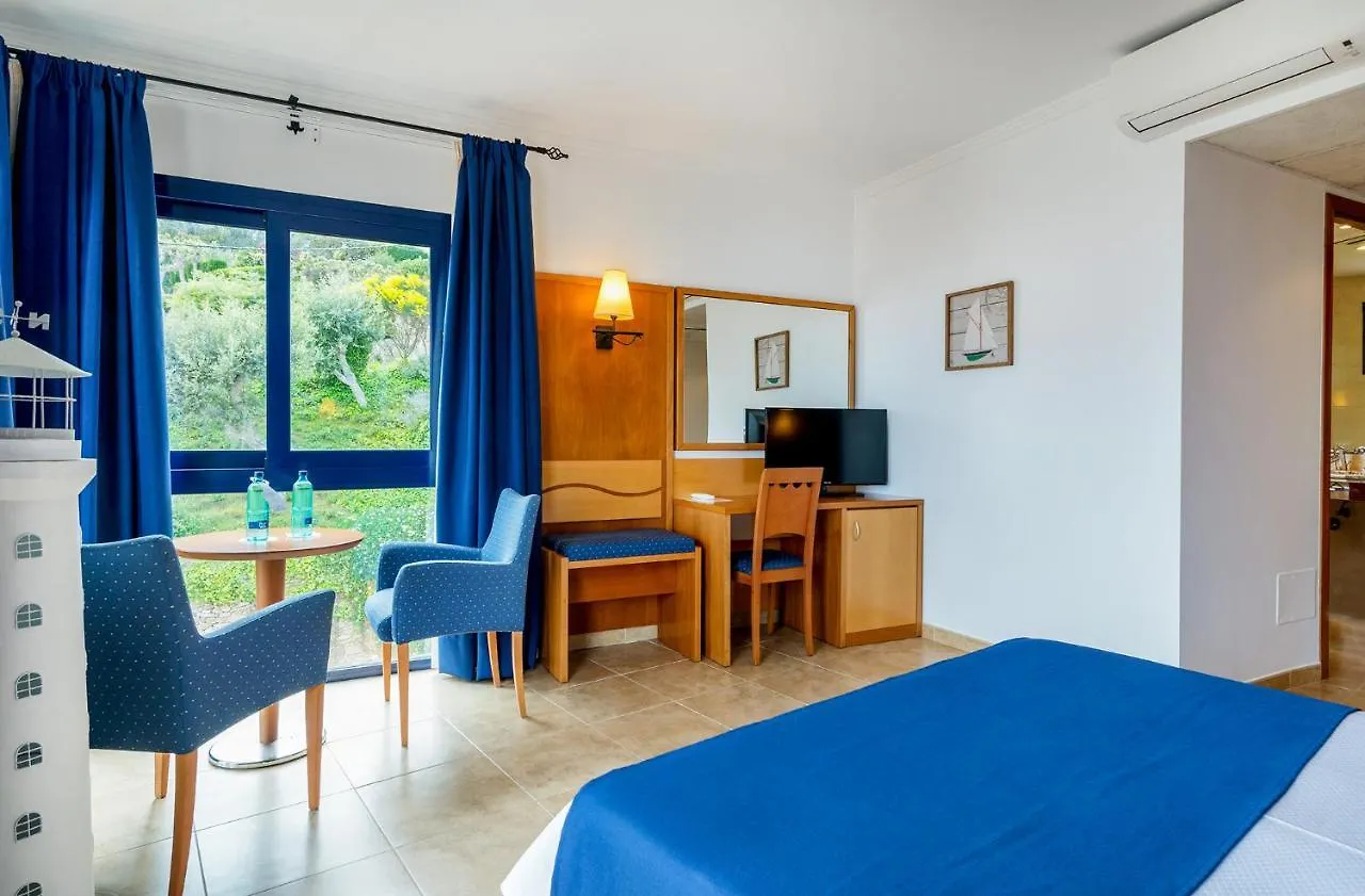 Hotel Garbi Calella De Palafrugell 3*,
